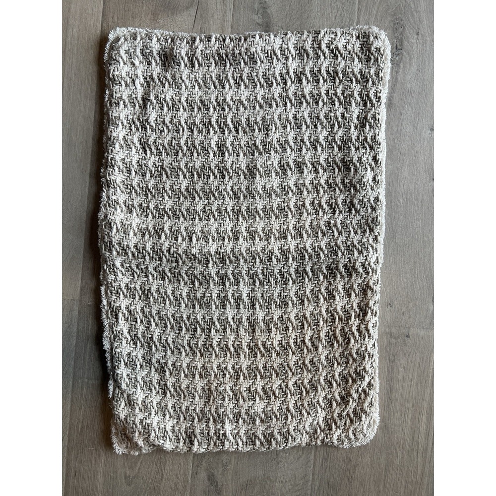 Pottery Barn Honeycomb Lumbar Pillow Cover Ivory Tan -16 x 26"
